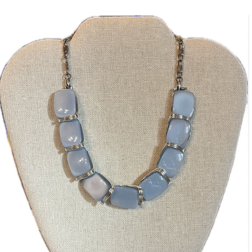 Vintage Lisner Silver Tone Blue Moonglow Thermoset Lucite Square Link Necklace
